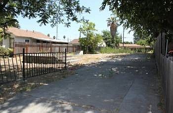 1st image of 429 West St
