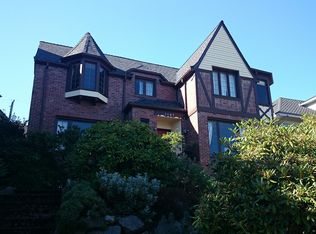 1107 23rd Ave E, Seattle, WA 98112