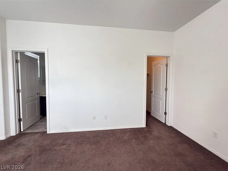 1074 Valley Light Ave — Photo 12