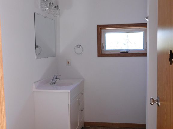 Bathroom with tub/shower combo