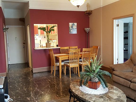 4th image of 2715 Boardwalk APT 811