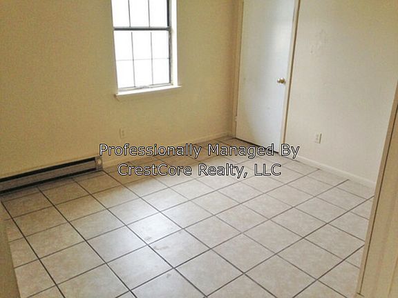 5th image of 502 E Johnson St APT 1