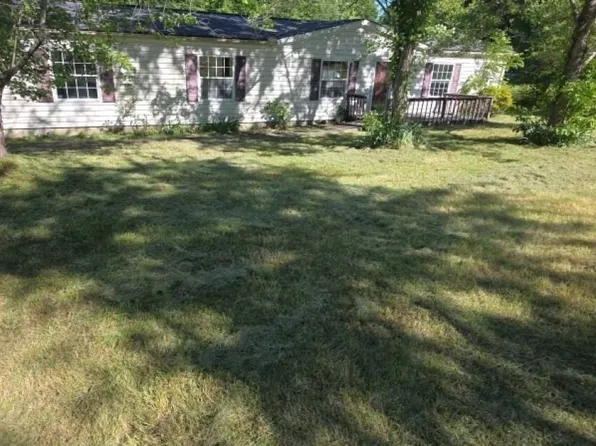 1006 Pleasant Valley Rd, Chapmansboro, TN 37035