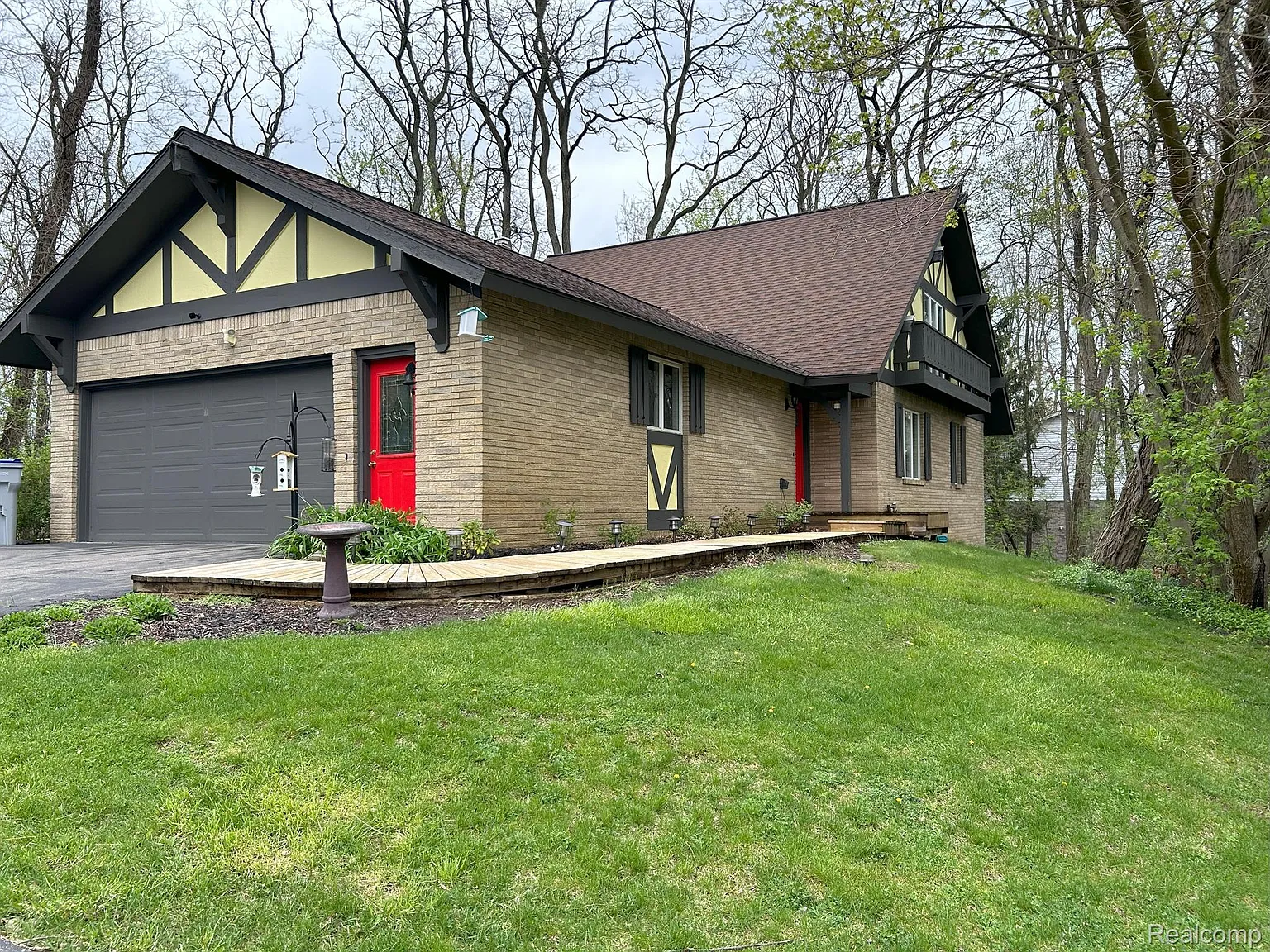 2696 Jennifer Dr photo 1