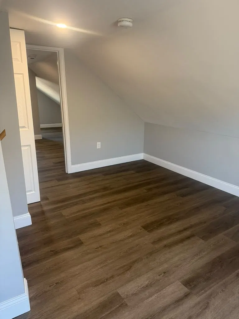 3 bed, $2,700 — Photo 2