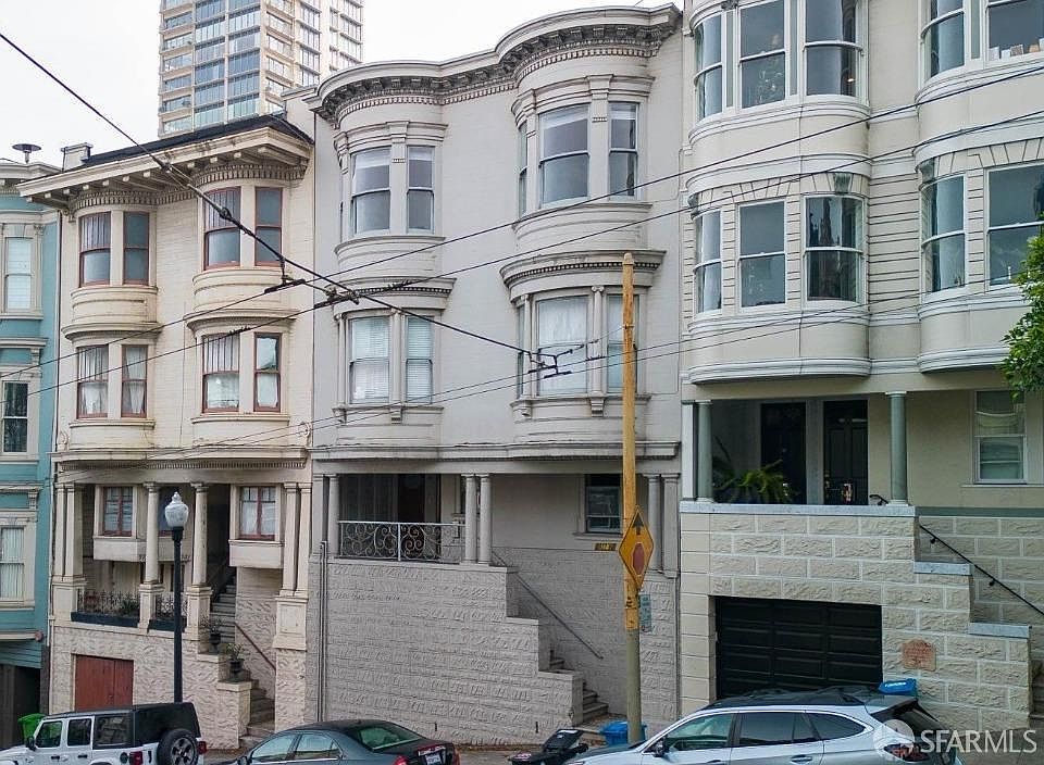 1st image of 927 Union St #929