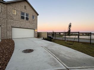 2231 Salinas Dr, Rosharon, TX 77583