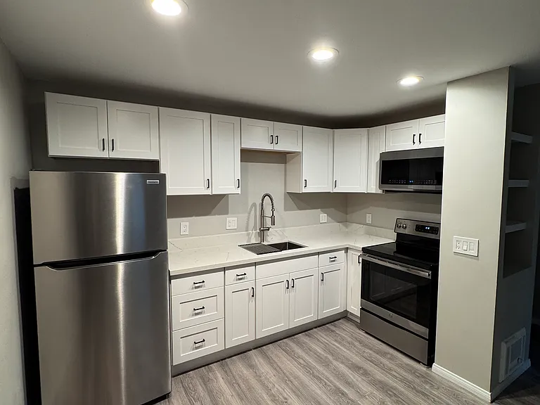 6394 Rancho Mission Rd #110 — Photo 3