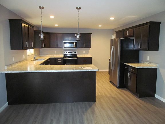 2nd image of 103 S Prospect St