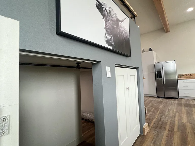 501 N Main St #203 — Photo 12