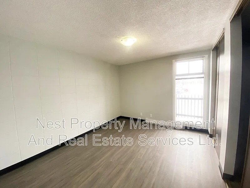1 bed, 1.0 bath, $1,095 — Photo 4