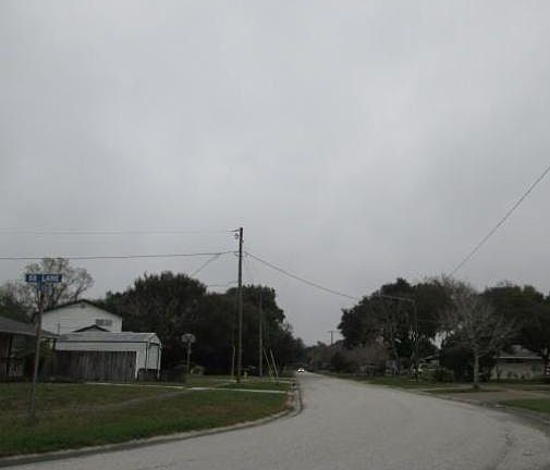 5th image of 8705 58th Ln N