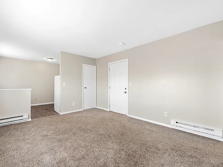 800 Harrisburg Pike #S — Photo 7