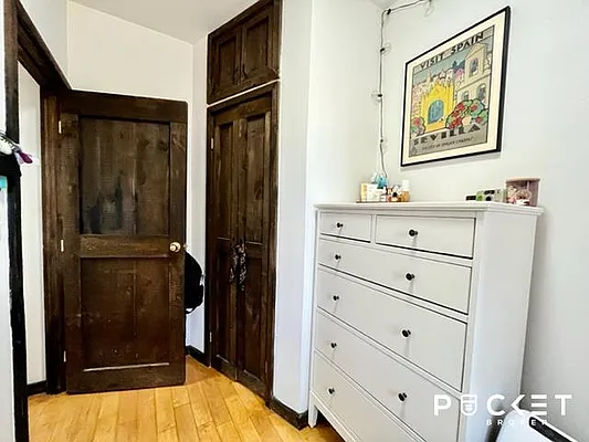 Rented by PocketBroker Inc | media 7