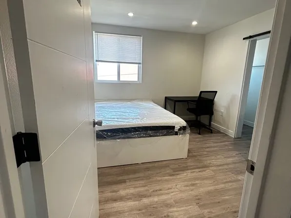 1528 W 36th Pl, Los Angeles, CA 90018