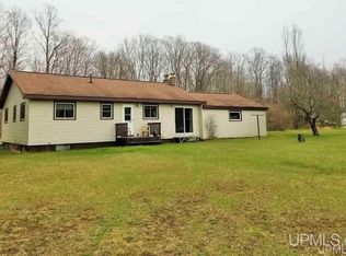 5015 N Southside Rd, Manistique, MI 49854