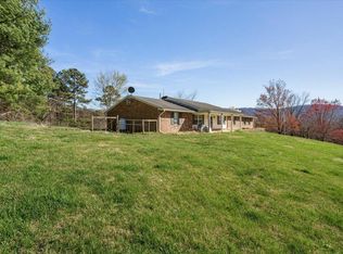 101 Cherry Ln, Blue Ridge, VA 24064