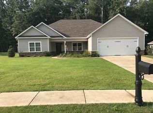 1896 Palin Ave, Opelika, AL 36801