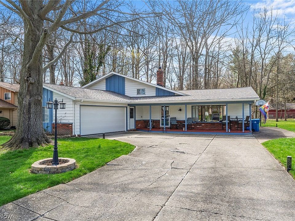 1st image of 27491 Linwood Cir