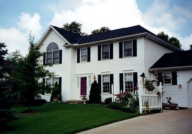 1st image of 7795 Saint James Dr