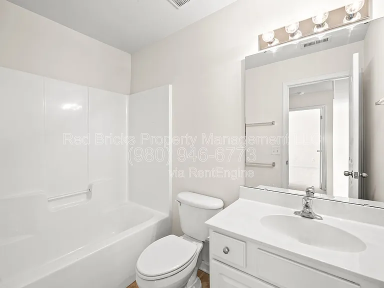 8911 Kirkley View Ct — Photo 18