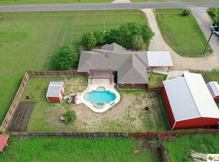 995 E Amity Rd, Salado, TX 76571