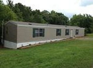 40 Luther Ln, Bolivar, TN 38008