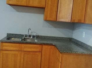 4630 W 21st St, Cicero, IL 60804