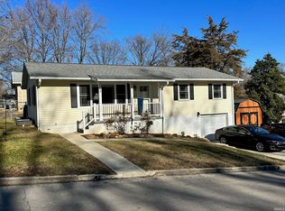 2413 Windwood Dr, Bedford, IN
