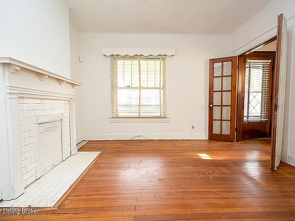 4th image of 1764 W Hill St