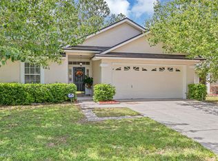 8074 Leafcrest Dr, Jacksonville, FL 32244