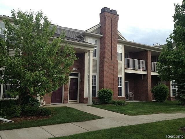1st image of 15372 Yale Dr