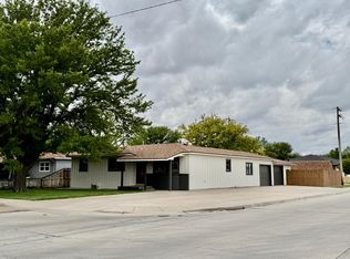 945 N Sullivan St, Ulysses, KS 67880