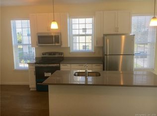 14 Summit Pl STE 201, Branford, CT 06405