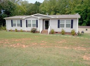 1452 Leadmine St, Gaffney, SC 29340