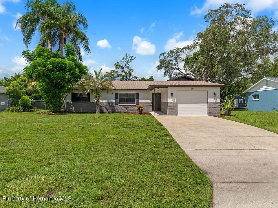 1st image of 2357 Giovanni Ave