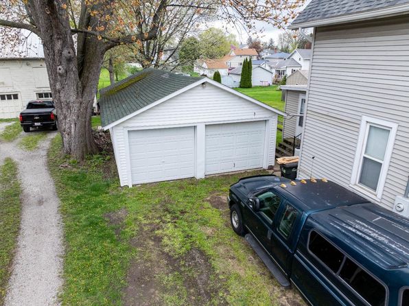 113 W Grant St, Clyde, OH 43410