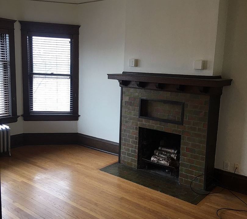 1st image of 2521 N Downer Ave APT J