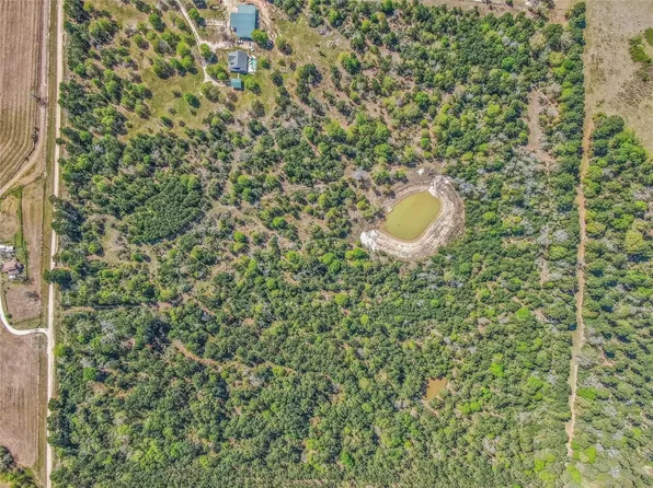 3656 Luthe Rd, Bedias, TX 77831