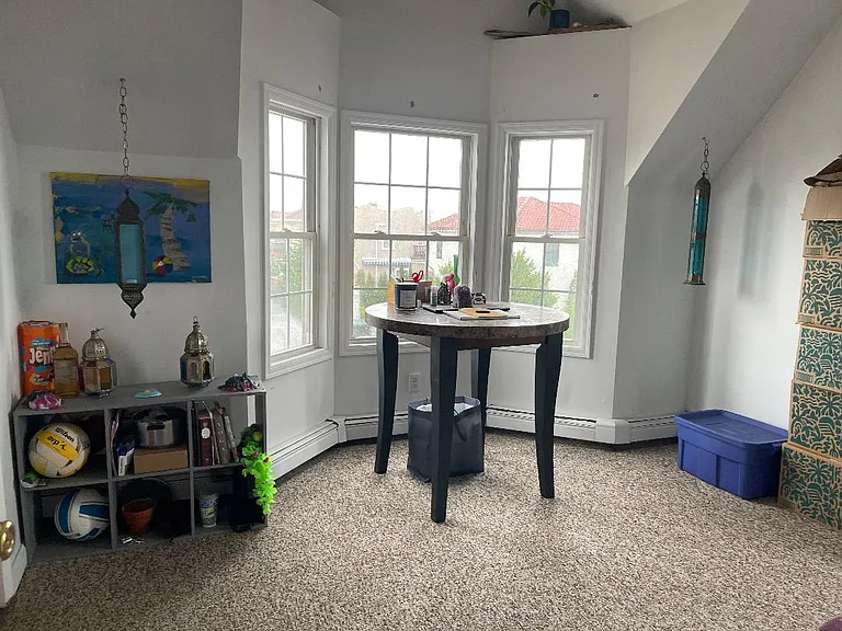 420 W Fulton St — Photo 14