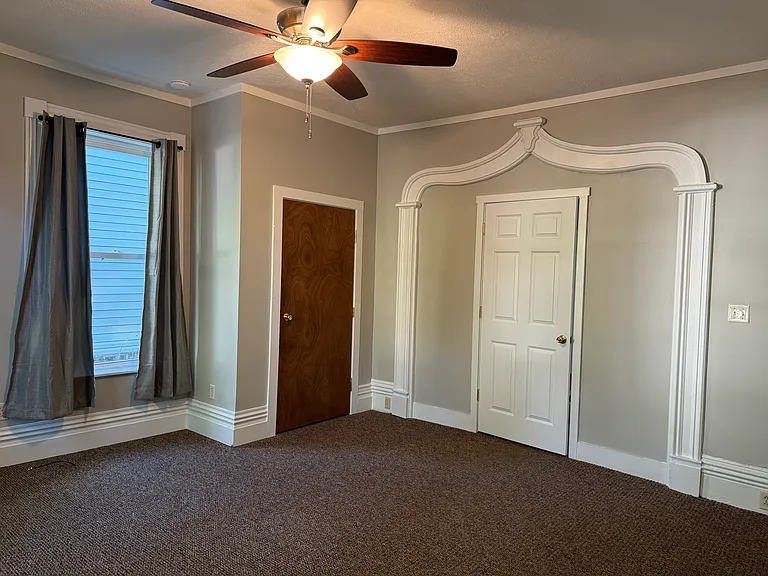 144 W Seneca St #1 — Photo 16