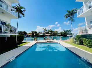 10250 W Bay Harbor Dr APT 2E, Bay Harbor Islands, FL 33154