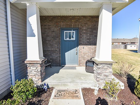 3rd image of 5378 Bloomsbury Ct