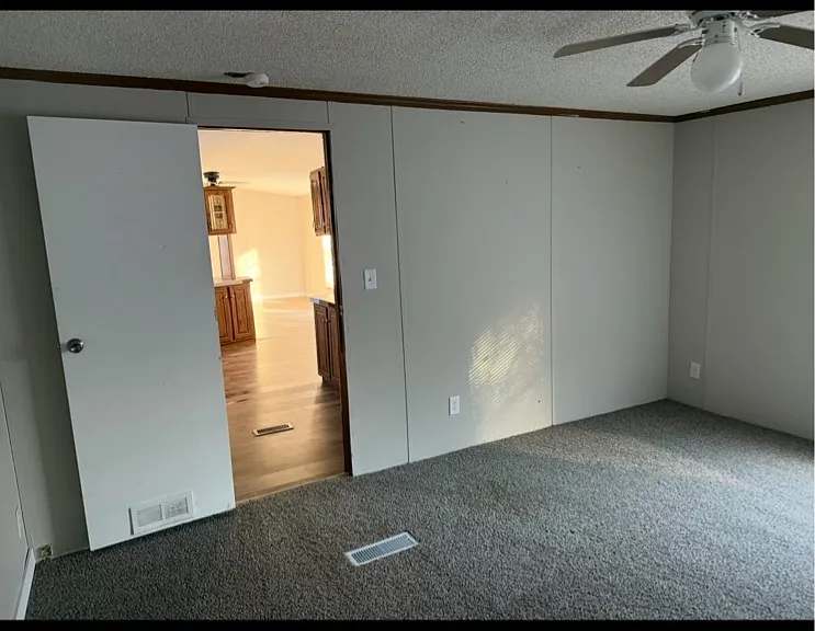 446 Loose Creek Hwy #38 — Photo 8