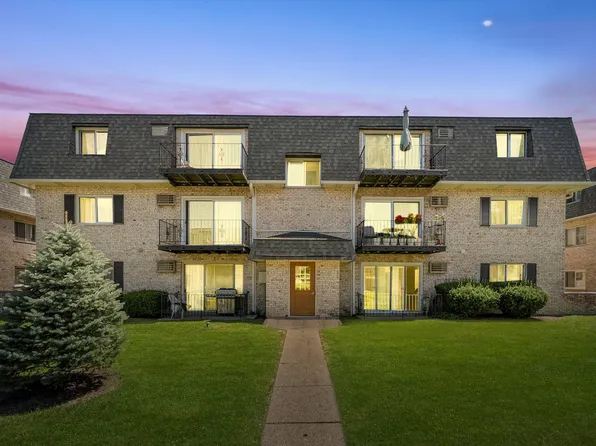 1313 N Baldwin Ct Unit 3B, Palatine, IL 60074