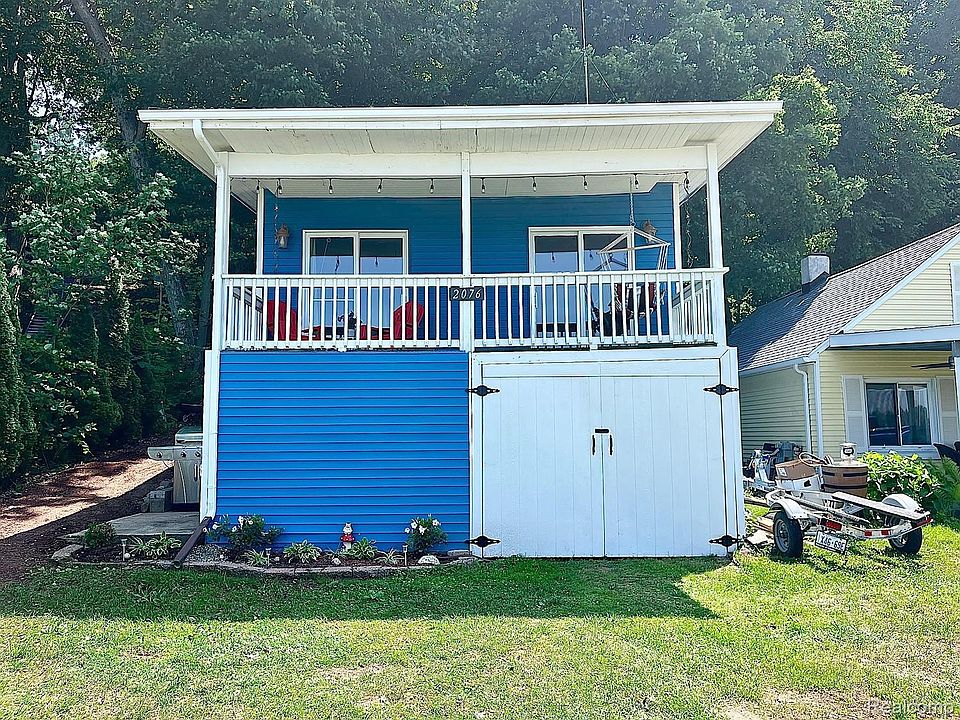 1st image of 2076 Gray Park Dr