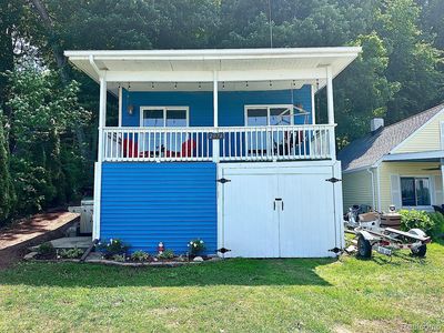 2076 Gray Park Dr, Lapeer, MI, 48446