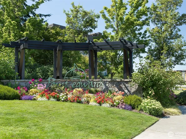 55 Pine Street #203, Edmonds, WA 98020