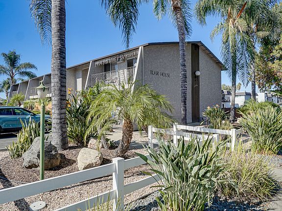 2nd image of 1286 N Mollison Ave APT 2