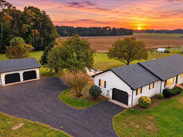 4604 Woodpecker Rd, Seaford, DE 19973